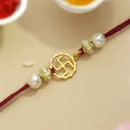 Malabar Gold and Diamonds 18k Gold Thread Rakhi for Brother/Bhai-image-11