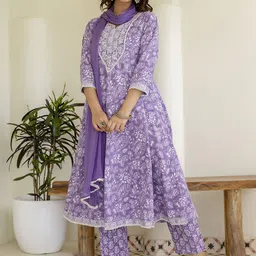 Anouk Women Floral Embroidered Regular Aari Work Pure Cotton Kurta with Pyjamas & Dupatta-image-47