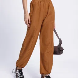 glitchez Women Minimalist Float Parachute Pants-image-2