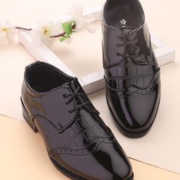Cute Walk by Babyhug Lace Up Shinny Formal & Party Wear Shoes - Black-image-23