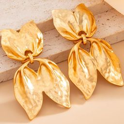 StyleCast x Revolte Women Gold-Plated Leaf Shaped Studs Earrings-picture-34