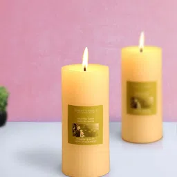 HOSLEY Yellow Set of 2 Sweeet Pea Jasmine Aromatic Pillar Candles-51