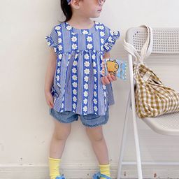LULU & SKY Girls Floral Print Gathered or Pleated Flutter Sleeve Top-picture-13