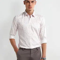 Arrow Men Classic Spread Collar Geometric Printed Cotton Formal Shirt-image-40