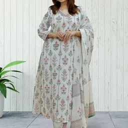 Moda Rapido Ethnic Motifs Printed V-Neck Kurta With Trousers And Dupatta-image-99