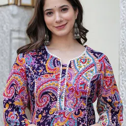 HISHAM Women Paisley Printed Thread Work Kurta-image-51
