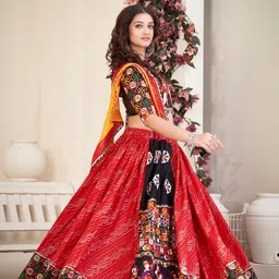 Warthy Ent Embroidered Mirror Work Semi-Stitched Lehenga & Unstitched Blouse With Dupatta image 2