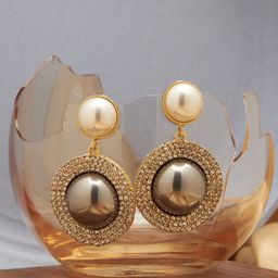 DressBerry Gold-Plated Artificial Stones Studded and Pearls Beaded Drop Earrings-8