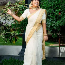 MAGNEITTA Women Solid Zari Fusion Kasavu Saree-10