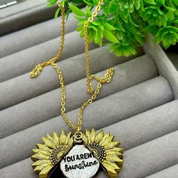 BEYTER Stainless Steel You Are My Sunshine Open Locket Sunflower Pendant With Chain-image-77