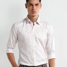 Arrow Men Classic Spread Collar Geometric Printed Cotton Formal Shirt-image-47