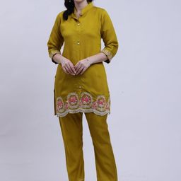 Moda Rapido Women Floral Embroidered Regular Thread Work Kurta with Trousers-picture-12