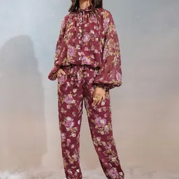 Vishudh Floral Printed Tie-Up Neck Top With Joggers-picture-38