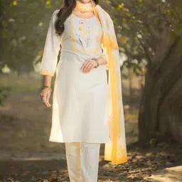 Shriyangan Floral Printed Pure Cotton Kurta With Trousers & Dupatta-image-3