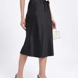 glitchez Crinkled Mid-Rise A-Line Midi Skirt-image-36