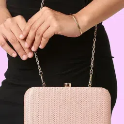 Lavie Sparkle Frame Pink Synthetic Clutch-image-91