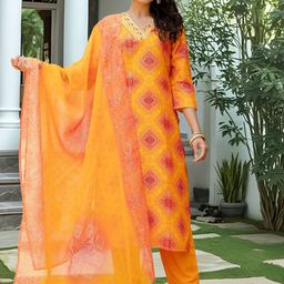 Navlik Women Bandhani Printed Kurta with Trousers & Dupatta-image-61