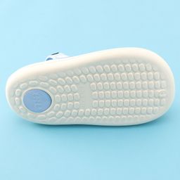 Oh! Pair Back Strap Closure Clogs With Shark Applique - Blue image 5