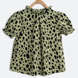 Chuppan Chupai Half Puff Sleeves Abstract Printed Top - Green-image-1