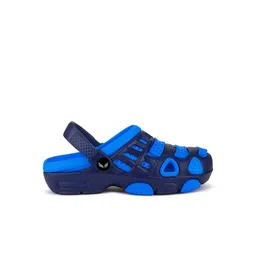 BERSACHE Boys Set Of 2 Clogs image 2