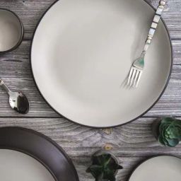 Servewell Cons. Green Black Melamine 32 cm 2 Tone Buffet Dinner Plates - Set of 6-0