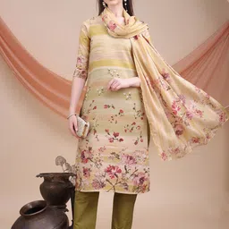 Emaira Women Floral Printed Regular Kurta Set With Dupatta-picture-21