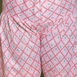 Rajnandini Plus Size Mandarin Collar Geometric Printed Kurta with Salwar & Dupatta image 4