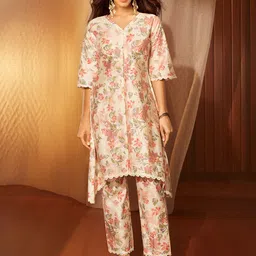 Libas Floral Printed Kurta With Trouser-image-26