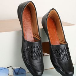 KRITARTH Men Textured Leather Mojaris-image-92