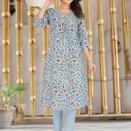 Art Avenue Women Floral Printed Regular Pure Cotton Kurta with Trousers-picture-57