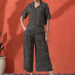Sangria Floral Printed Top & Palazzos Co-Ords-picture-15