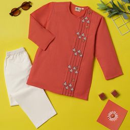 Desi Soota Cotton Woven Full Sleeves Leaves Embroidered Kurta & Pyjama Set - Peach-image-79