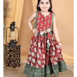 Kinder Kids Sleeveless Jaipuri Flower Motif Printed & Gota Flower Embellished Top With Coordinating Kantha Thread Work Detailed Lehenga - Green & Red-image-93