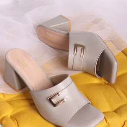 Yesmiss Block Mules with Buckles-17