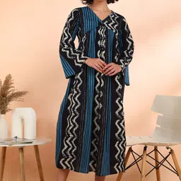 CORSICA Floral Printed Fit & Flare Midi Dress-image-31
