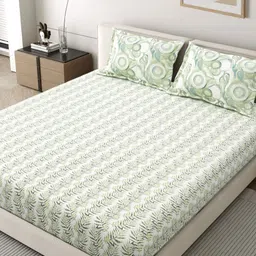 EverHOME Oasis Green And White Printed 210 TC King Bedsheet Set-2.74 m x 2.74 m-image-83
