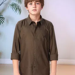 Nautica Boys Premium Fit Solid Spread Collar Casual Shirt-image-12