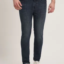 JADE BLUE Men Slim Fit Light Fade Jeans-image-34