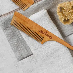AVINO Bamboo Neem Lily Tail Comb-42
