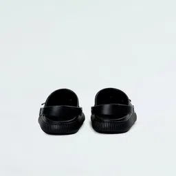max Boys Clogs image 2