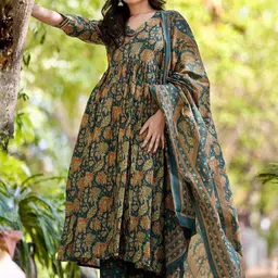 SRILICA Women Floral Printed Kurta with Trousers & Dupatta image 2