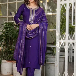 VAAZI CREATOR Women Embroidered Chanderi Silk Kurta with Trousers & Dupatta Kurta Sets-image-35