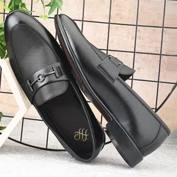 House of Pataudi Men Textured Formal Loafer Shoes-image-25