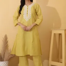 Odd By Poshaak Floral Embroidered Round Neck Thread Work Straight Kurta with Palazzos-image-75