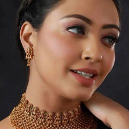 Priyaasi Goddess Red & Green Necklace & Earring Set-image-27