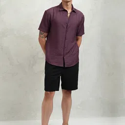 HIGHLANDER Men Cutaway Collar Textured Solid Relaxed Fit Casual Shirt-picture-14