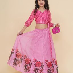 Bitiya By Bhama Silk Blend Woven Three Fourth Puffed Sleeves Floral & Chevron Printed Lehenga Choli Set - Pink-image-80
