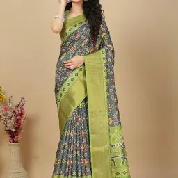 J 6 DESIGNER Women Zari Block Print Saree-picture-30