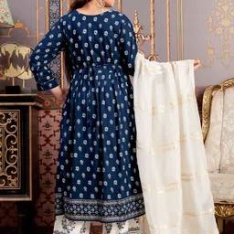 Aarika Girls Floral Printed Regular Kurta with Palazzos & With Dupatta image 2