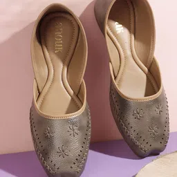 Anouk Women Textured Mojaris Flats-43